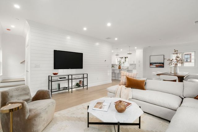 63 Oak Street A, Wellesley, MA 02482