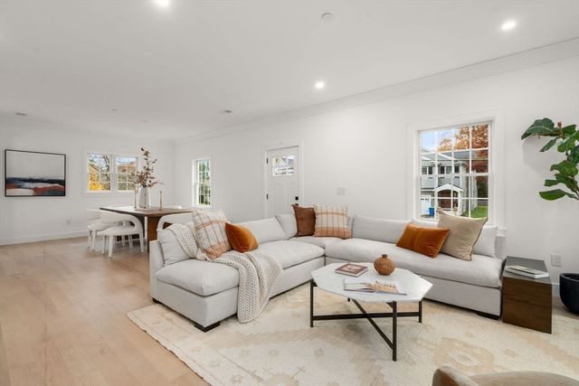 63 Oak Street A, Wellesley, MA 02482