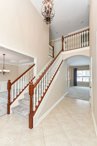 10480 Creektree Lane, Fishers, IN 46038