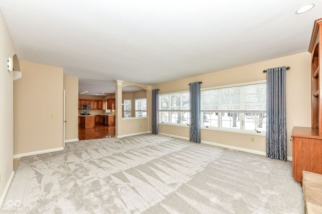 10480 Creektree Lane, Fishers, IN 46038