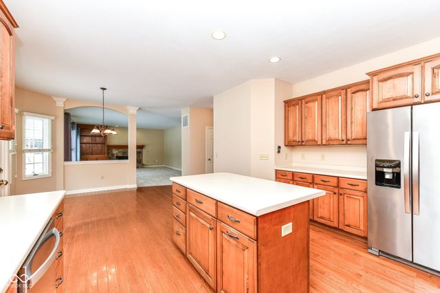 10480 Creektree Lane, Fishers, IN 46038