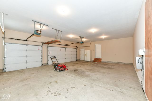 10480 Creektree Lane, Fishers, IN 46038