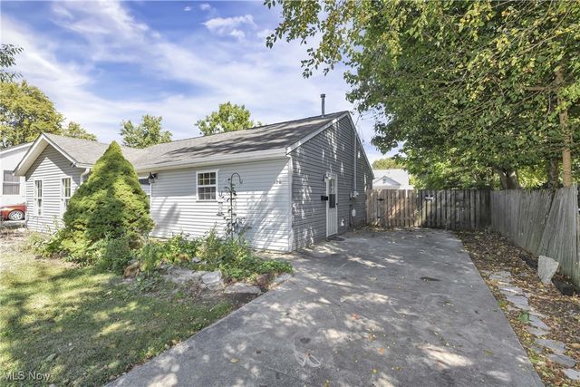 120 Hale Street, Wellington, OH 44090