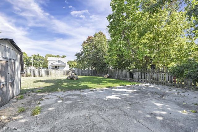 120 Hale Street, Wellington, OH 44090