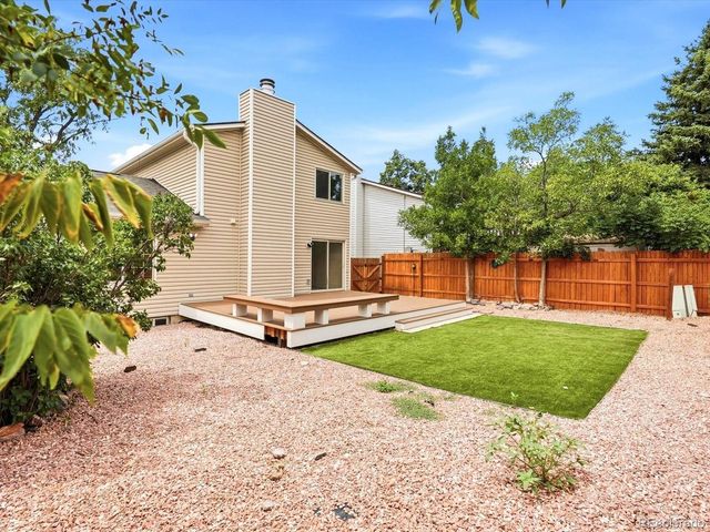 10414 Iris Way, Broomfield, CO 80021