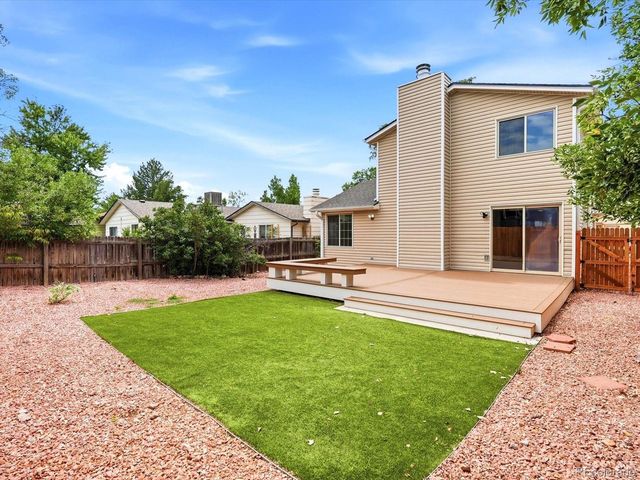 10414 Iris Way, Broomfield, CO 80021
