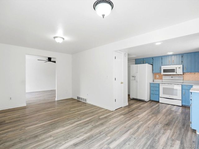 10414 Iris Way, Broomfield, CO 80021