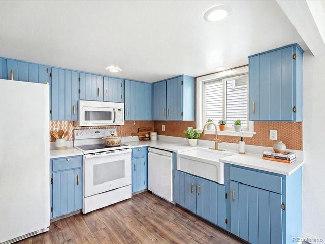10414 Iris Way, Broomfield, CO 80021