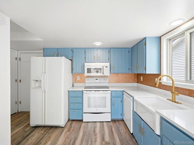 10414 Iris Way, Broomfield, CO 80021