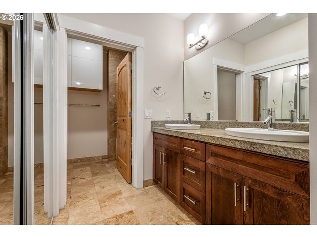 838 Se 38TH Ave 202, Portland, OR 97214