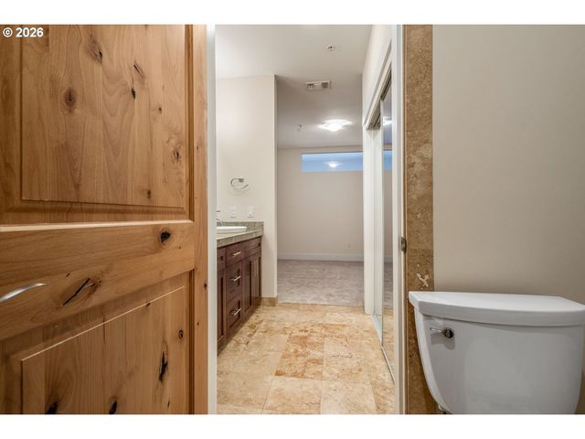 838 Se 38TH Ave 202, Portland, OR 97214