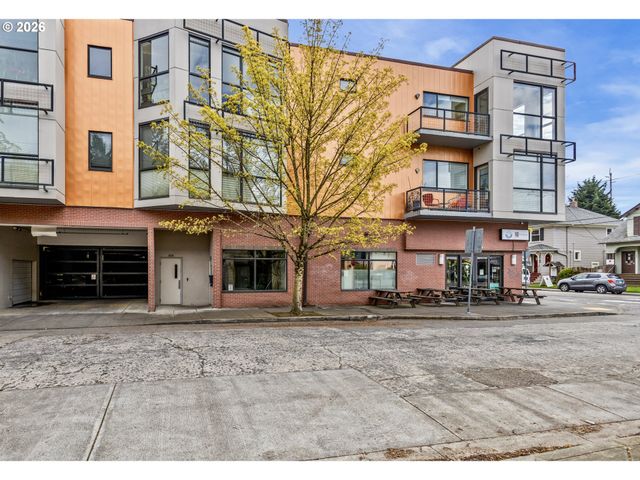 838 Se 38TH Ave 202, Portland, OR 97214