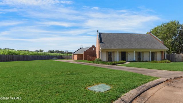 2009 Windmill Circle, New Iberia, LA 70563