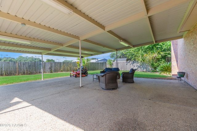2009 Windmill Circle, New Iberia, LA 70563