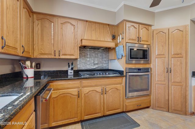 2009 Windmill Circle, New Iberia, LA 70563