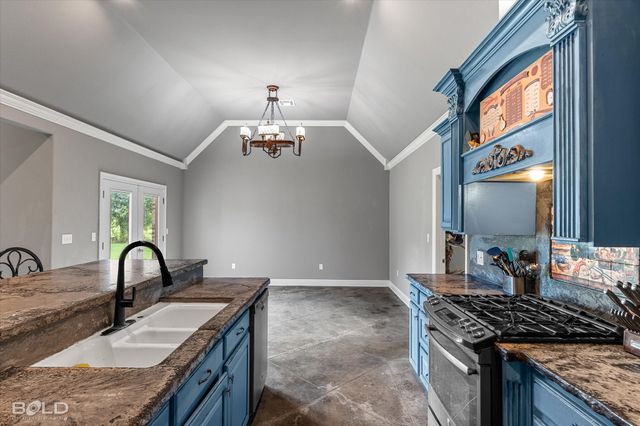 1295 Caplis Sligo Road, Bossier City, LA 71112