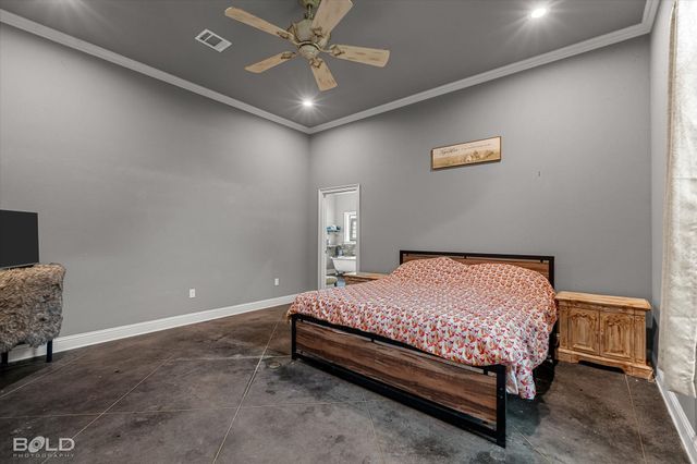 1295 Caplis Sligo Road, Bossier City, LA 71112