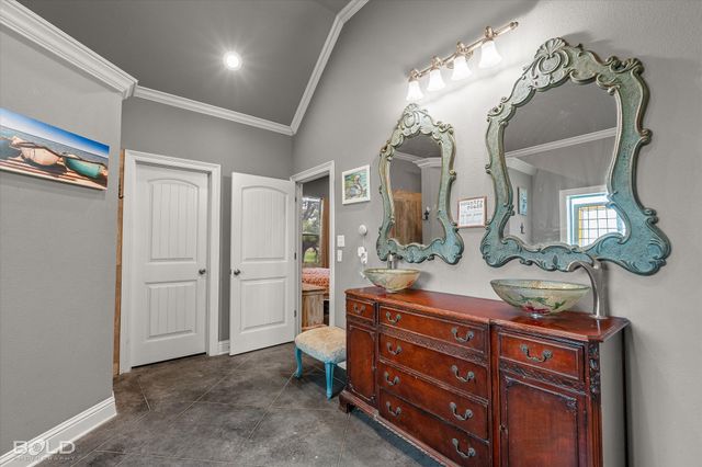 1295 Caplis Sligo Road, Bossier City, LA 71112