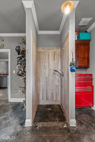 1295 Caplis Sligo Road, Bossier City, LA 71112