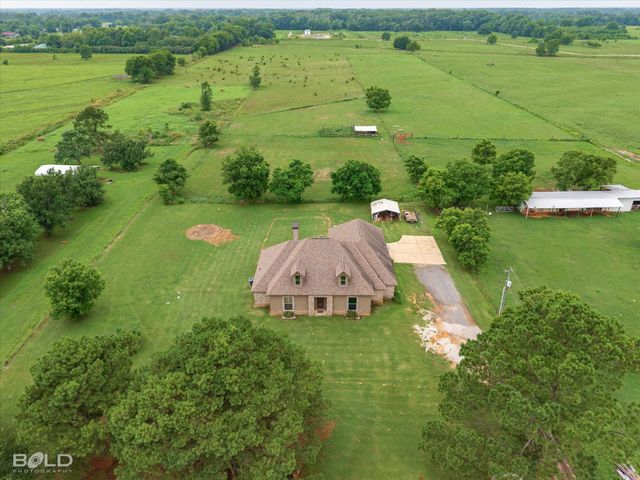 1295 Caplis Sligo Road, Bossier City, LA 71112