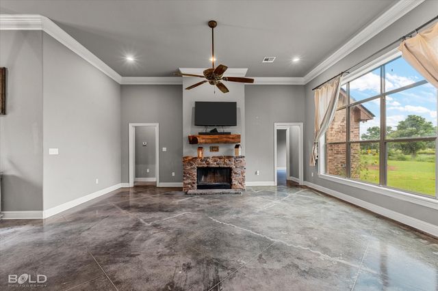 1295 Caplis Sligo Road, Bossier City, LA 71112