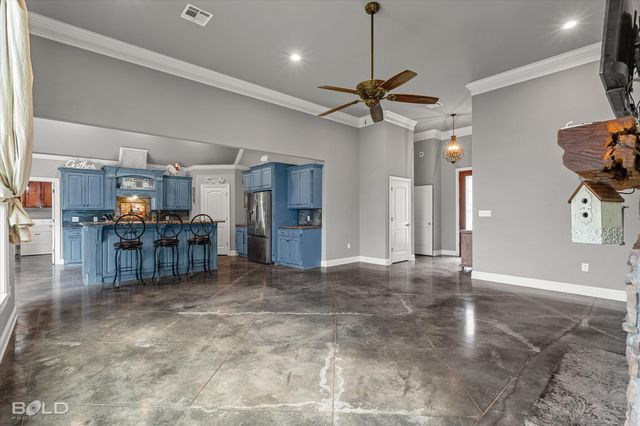 1295 Caplis Sligo Road, Bossier City, LA 71112