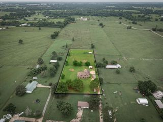 1295 Caplis Sligo Road, Bossier City, LA 71112