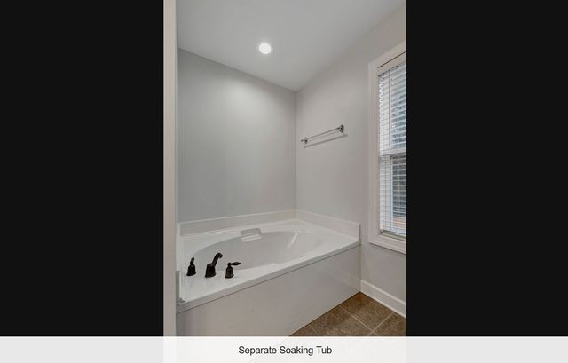 8049 Canonbury Dr, Nolensville, TN 37135