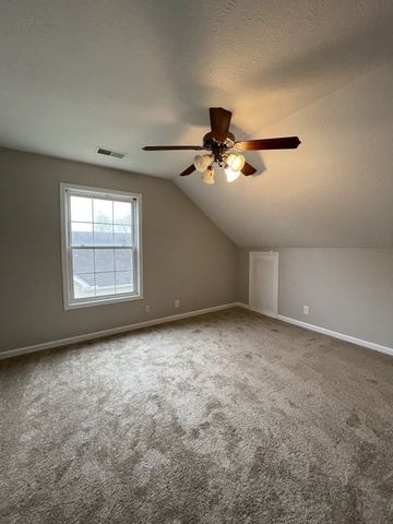 3538 Sandpiper Dr, Clarksville, TN 37042