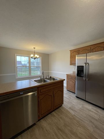 3538 Sandpiper Dr, Clarksville, TN 37042