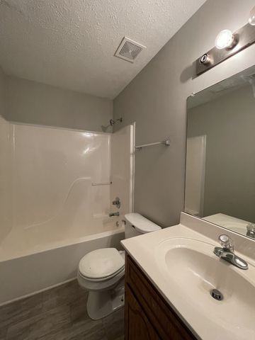 3538 Sandpiper Dr, Clarksville, TN 37042