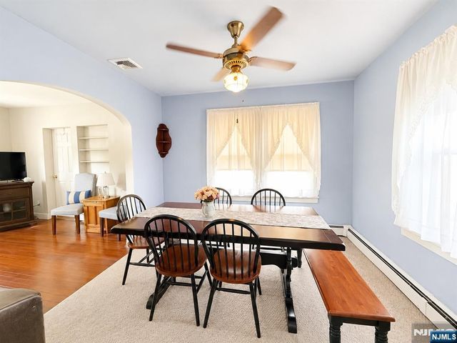 810 Colfax Avenue, Pompton Lakes, NJ 07442