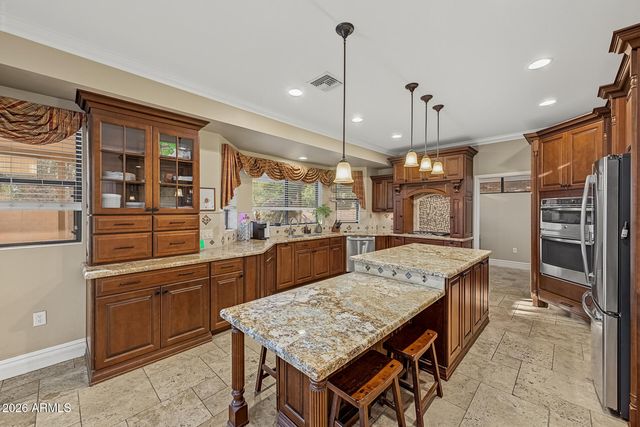 11842 N 82ND Drive, Peoria, AZ 85345