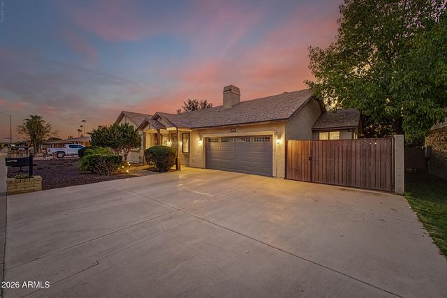 11842 N 82ND Drive, Peoria, AZ 85345