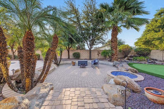 11842 N 82ND Drive, Peoria, AZ 85345