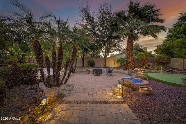 11842 N 82ND Drive, Peoria, AZ 85345