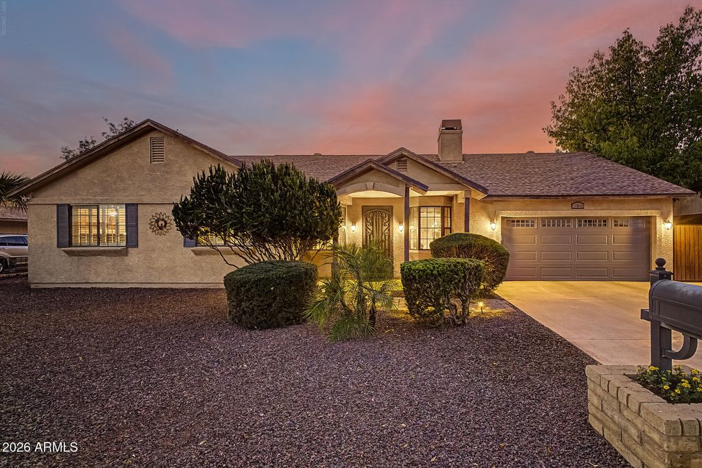 11842 N 82ND Drive, Peoria, AZ 85345