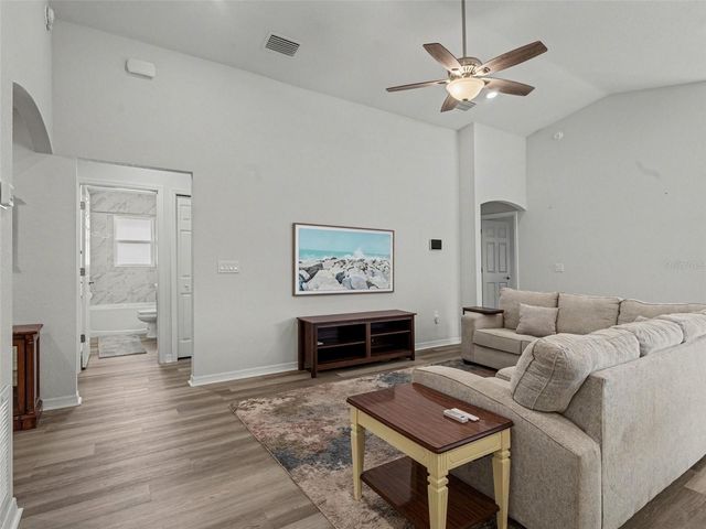 2676 58TH CIRCLE E, Palmetto, FL 34221