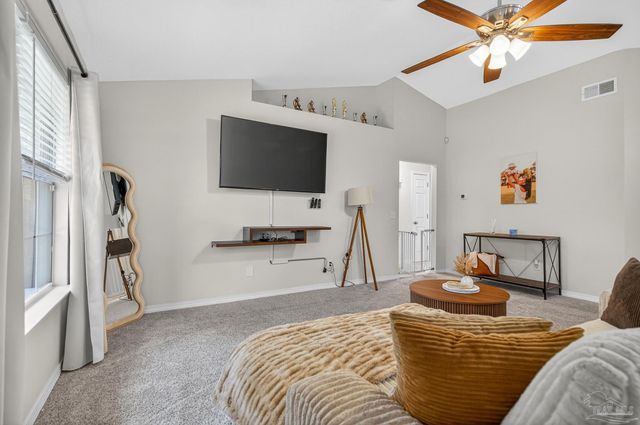 6532 Eagle Crest Dr, Milton, FL 32570