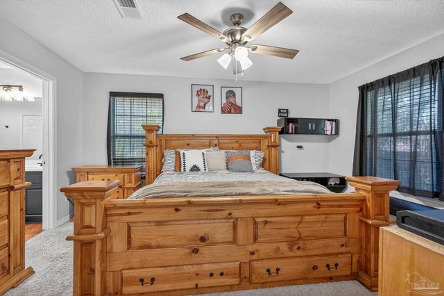 6532 Eagle Crest Dr, Milton, FL 32570