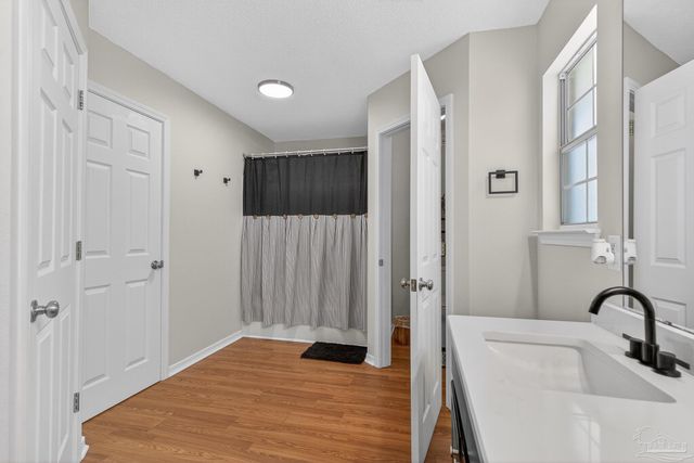 6532 Eagle Crest Dr, Milton, FL 32570