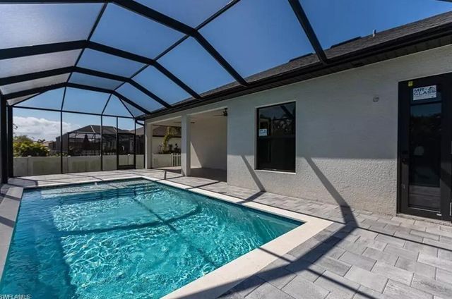 1229 NW 37th Place, Cape Coral, FL 33993