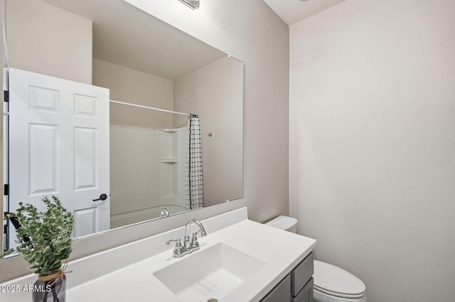 3017 N MAJESTIC Court, Casa Grande, AZ 85122