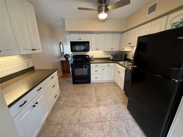 2401 FRANCISCAN DRIVE 17, Clearwater, FL 33763