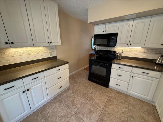 2401 FRANCISCAN DRIVE 17, Clearwater, FL 33763