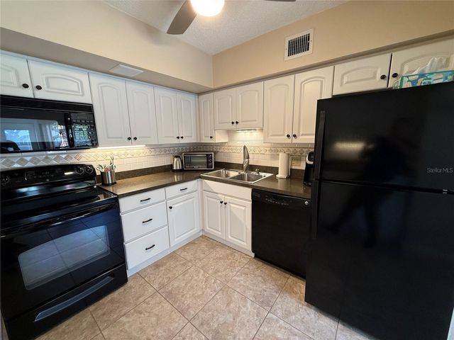 2401 FRANCISCAN DRIVE 17, Clearwater, FL 33763