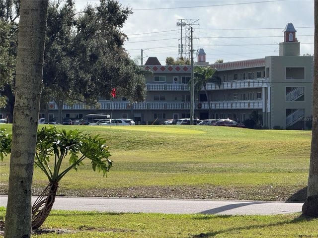 2401 FRANCISCAN DRIVE 17, Clearwater, FL 33763