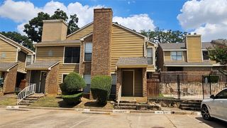 2117 Park Willow Lane C, Arlington, TX 76011