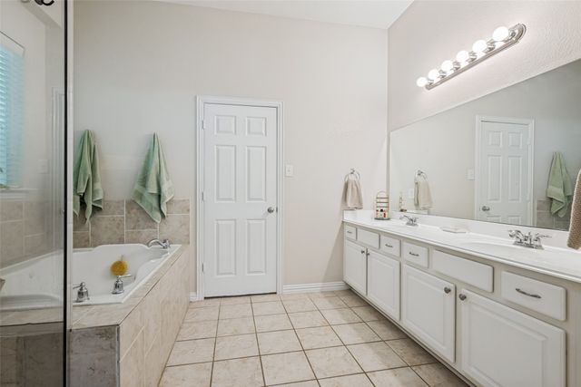 310 Conroe Circle, Argyle, TX 76226