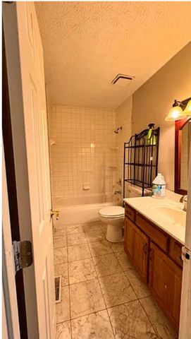 991 Hidden Acres Court, Columbus, OH 43224